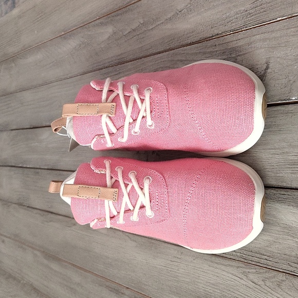 NWT TOMS Earthwise Sneakers In Tea Pink/ Natural Size Woman's 7.5 - Picture 5 of 13